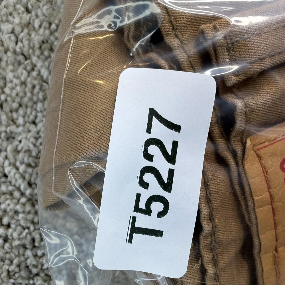 Levis levis 541